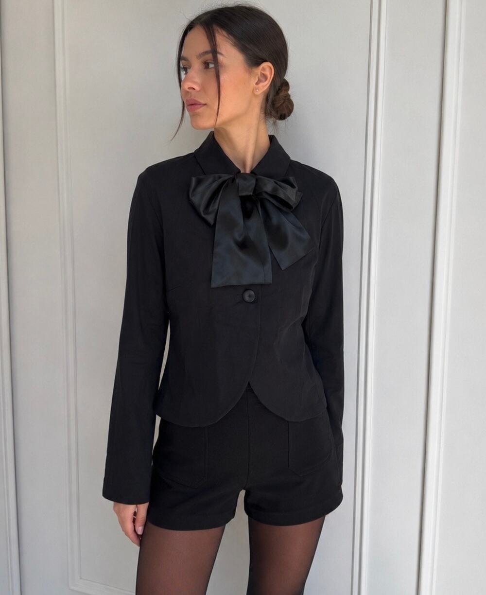 Marc Jacobs Bow-Front Cropped Blazer Size 4 Deep Navy